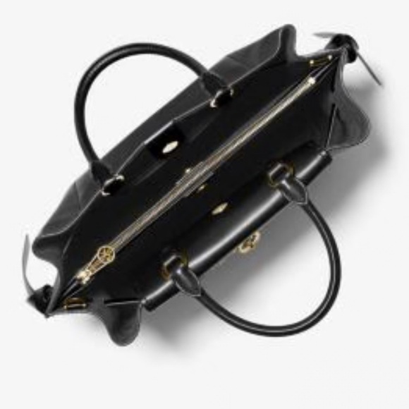 MICHAEL KORS NWT
Hamilton Legacy Large
Leather Belted Satchel - Picture 2 of 2